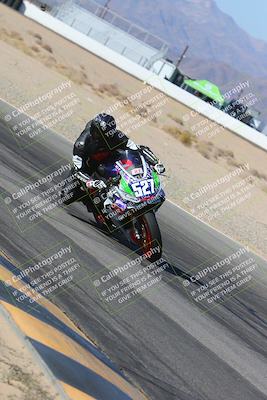 media/Jan-18-2024-Racers Edge (Thu) [[008952c709]]/B Group/Session 2 (Turn 15 Inside)/